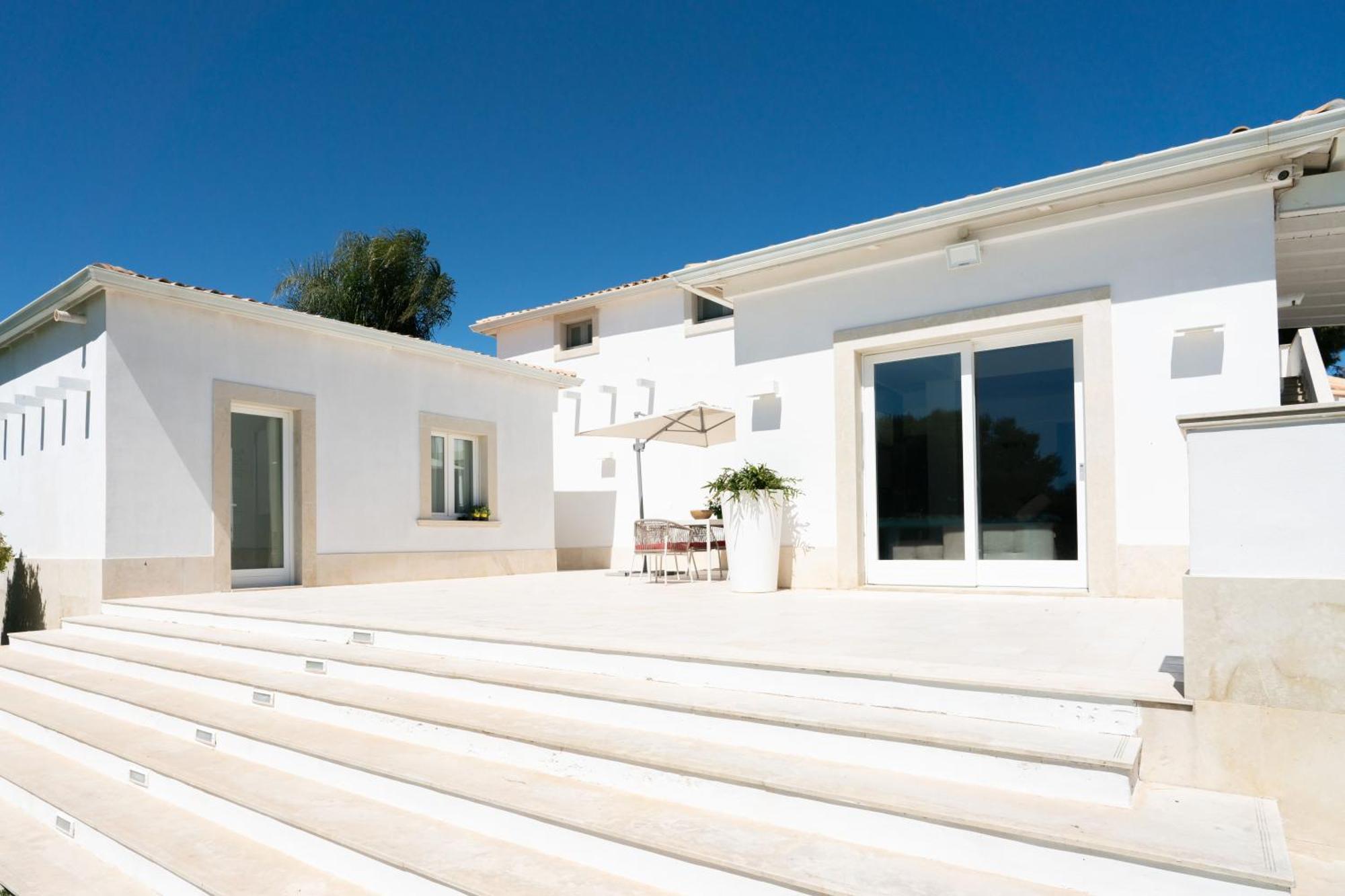 Villa Elena By Ortigia Apartments Фануза Екстериор снимка