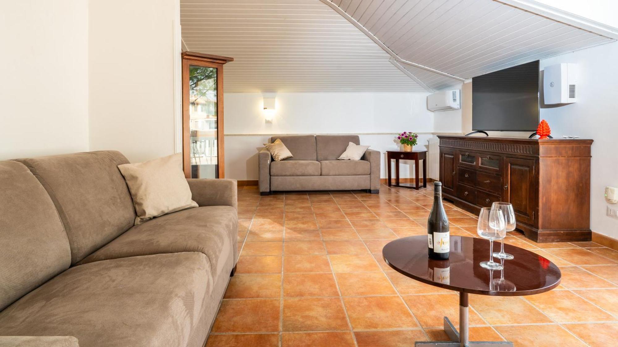Villa Elena By Ortigia Apartments Фануза Екстериор снимка