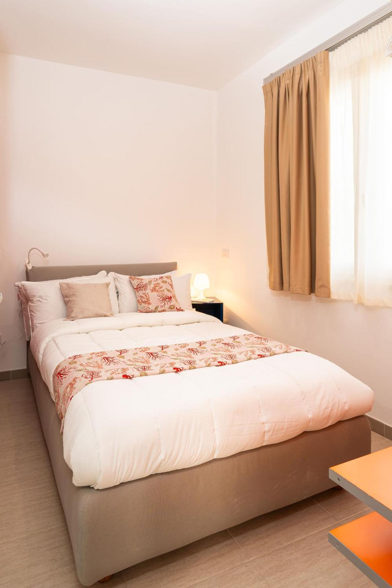 Villa Elena By Ortigia Apartments Фануза Екстериор снимка