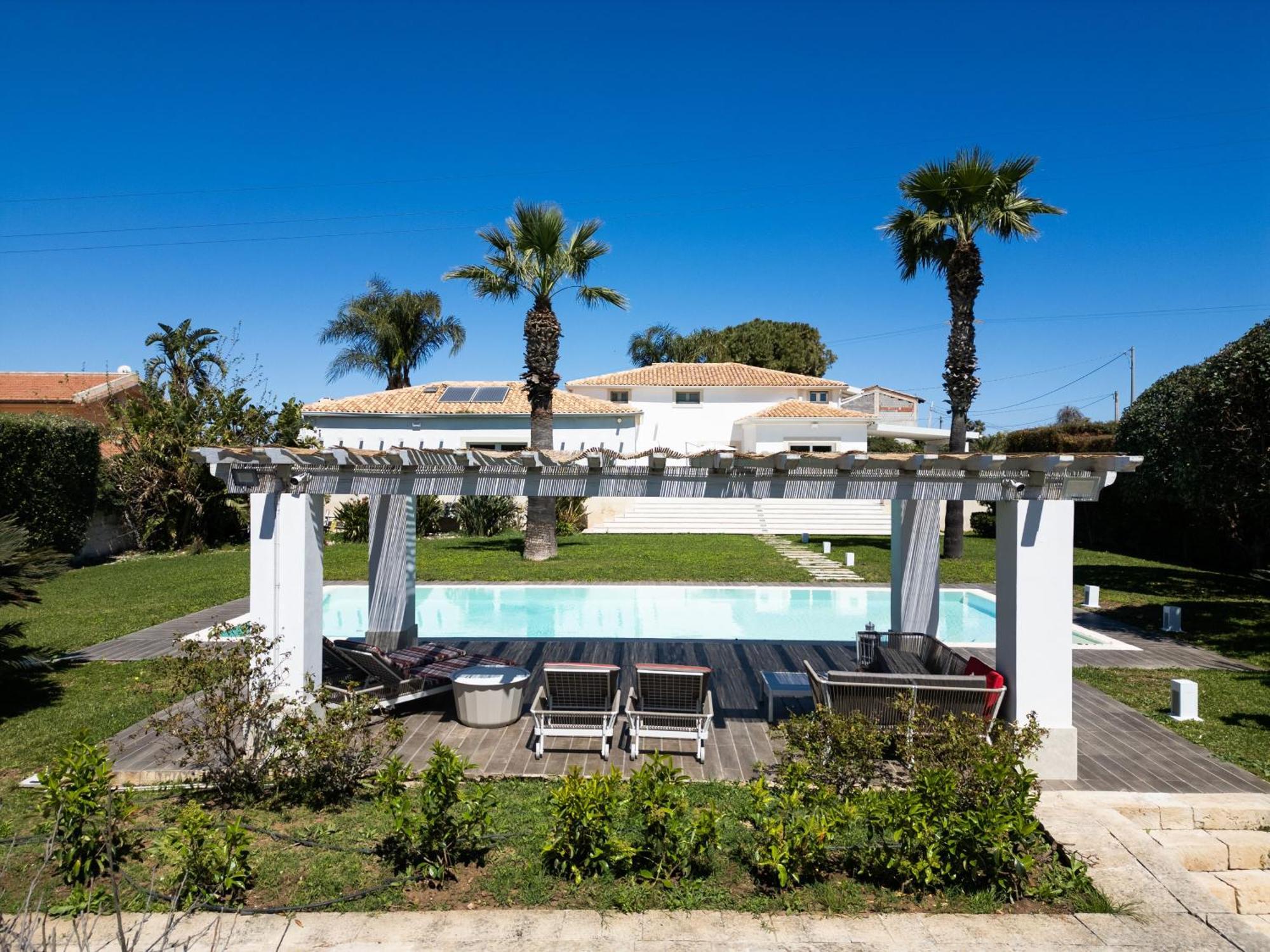 Villa Elena By Ortigia Apartments Фануза Екстериор снимка